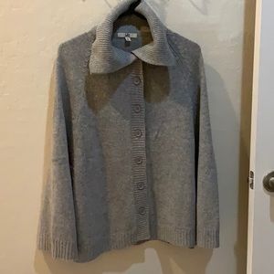 Button-up collar cape! Small arm holes! ADORABLE